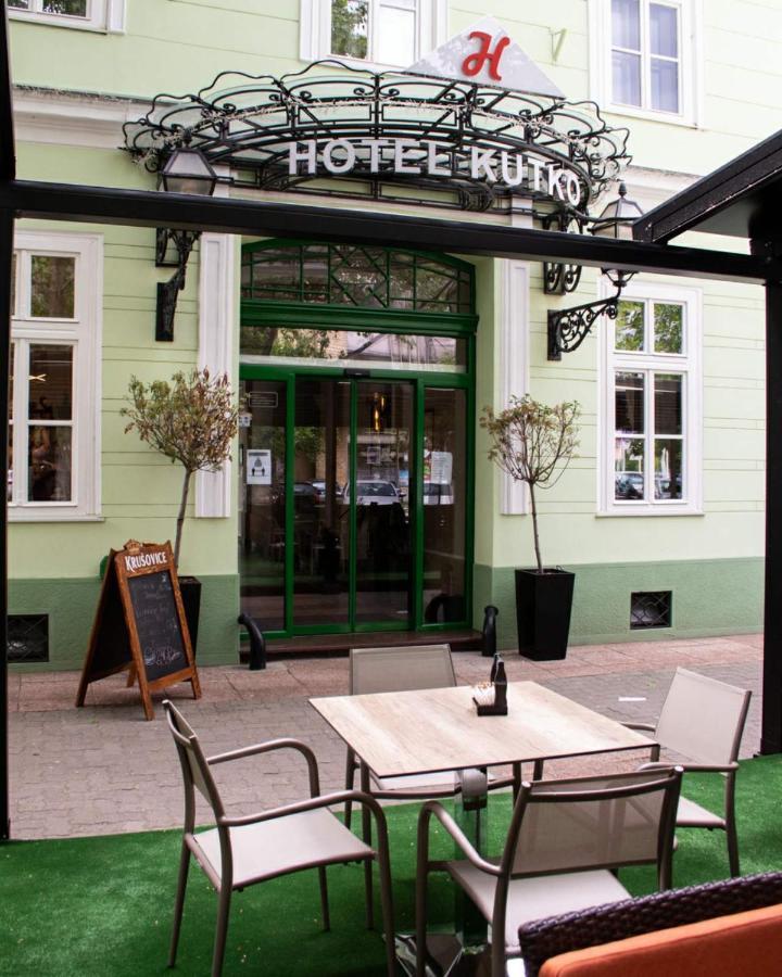 Hotel Kutko Pančevo Exterior foto